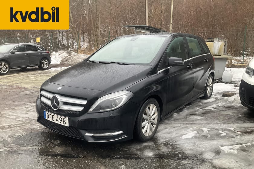 Bild 1 av Mercedes-Benz B 180 CDI BlueEfficiency (109hk) Reparationsobjekt