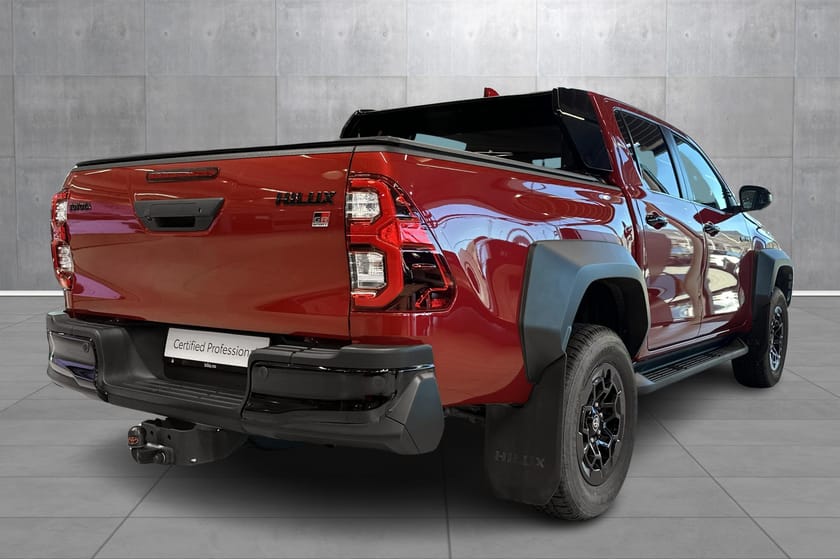 Bilde 5 av Toyota Hilux Dobbelcab D-Cab GR-Sport II 4x4 2,8 lt 204 hk