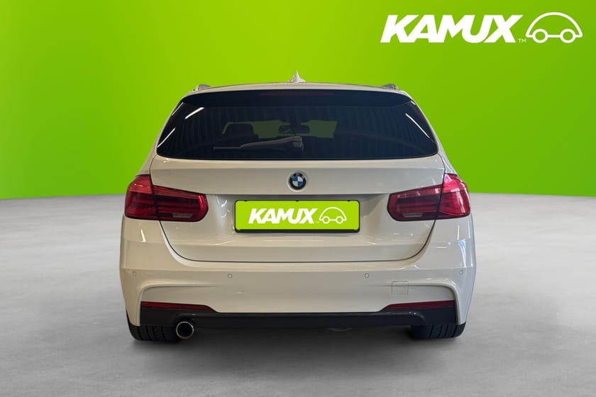 Bild 5 av BMW 318d Touring M-Sport 150hk Drag Värmare Navi