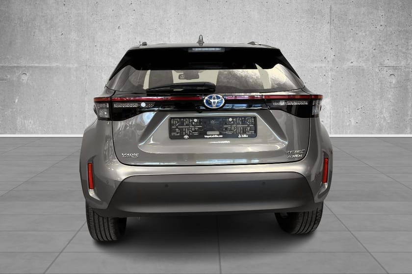 Bilde 4 av Toyota Yaris Cross Hybrid AWD-i 1.5 Active/4x4/automat/alle servicer utført/