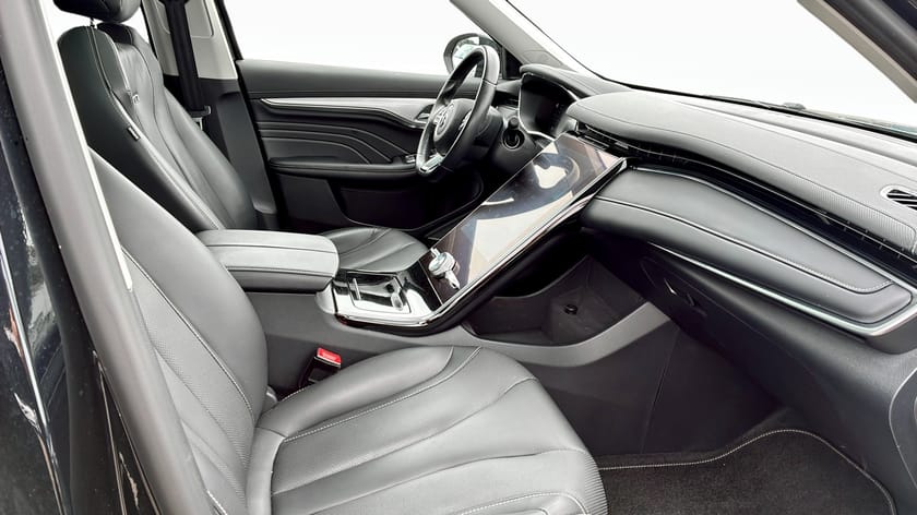 Bild 3 av MG Marvel R LUXURY 70 KWH 402km|PANORAMAGLASTAK | PL FR 3595KR