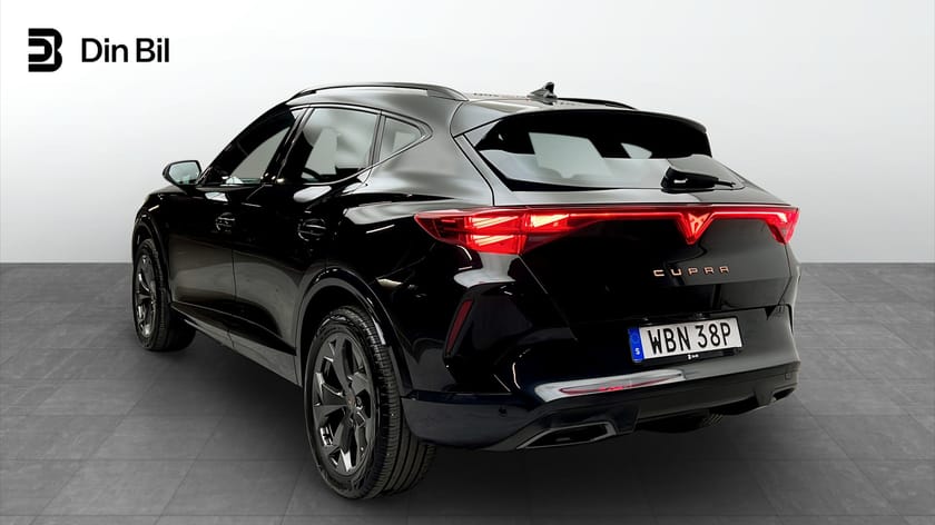 Bild 3 av CUPRA Formentor Edge eTSI150 DSG m-Hev Backkamera