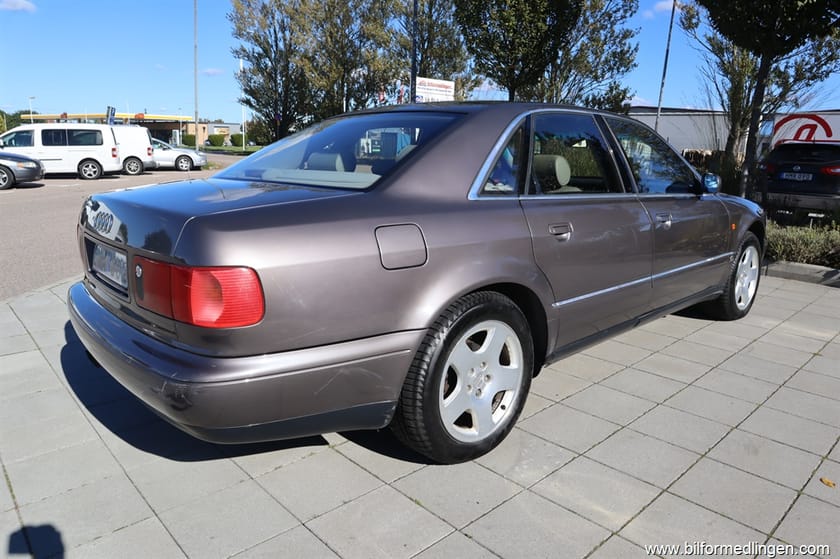 Bild 3 av Audi A8 299hk Aut Skinn Svensksåld