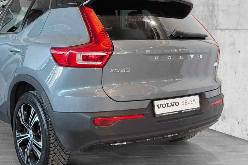 Bilde 4 av Volvo XC40 T5 R-DESIGN | H.FESTE | KAMERA | NAVI