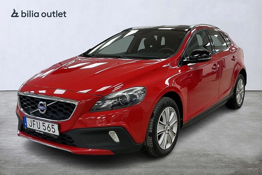 Bild 1 av Volvo V40 Cross Country D3 Momentum BE Pano H/K Värmare PDC 150hk