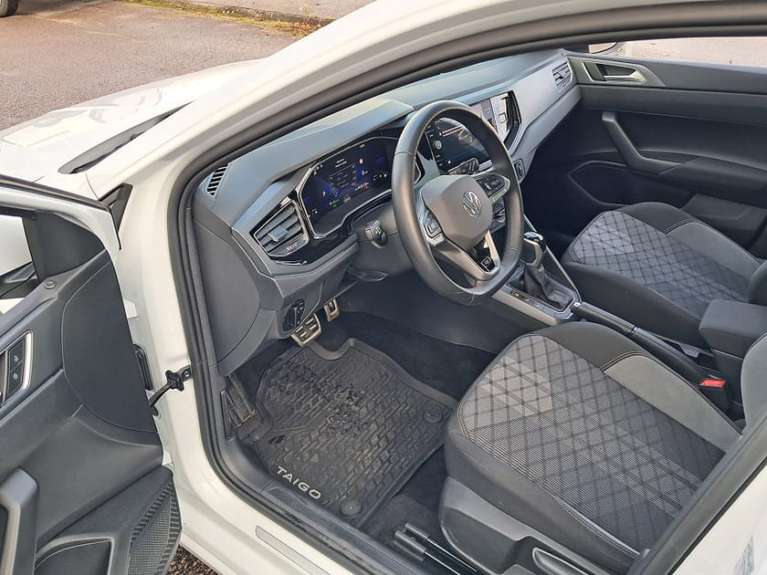 Bild 2 av Volkswagen Taigo 5DR R-Line TSI 115HK