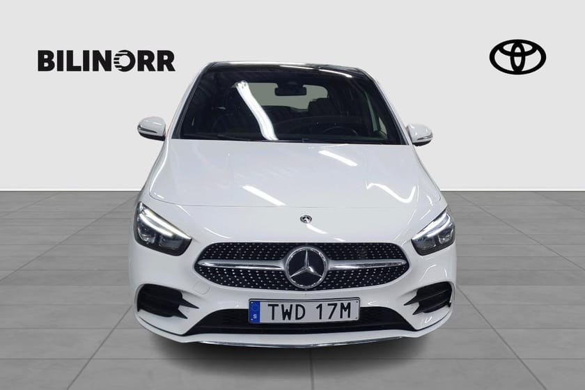 Bild 5 av Mercedes-Benz B 200 AMG LINE | PANORAMA | DRAG  | VHJUL