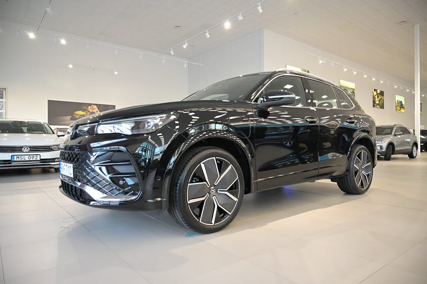 Bild 1 av Volkswagen Tiguan eHybrid R-Line SWE Edition- *0 kr insats!*