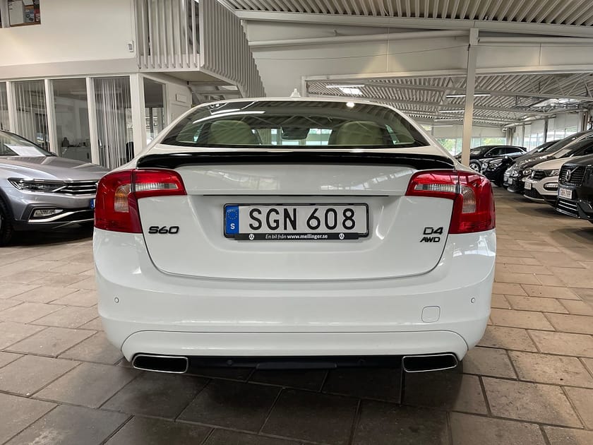 Bild 4 av Volvo S60 D4 AWD 190hk Aut Summum BE PRO SE.SPEC