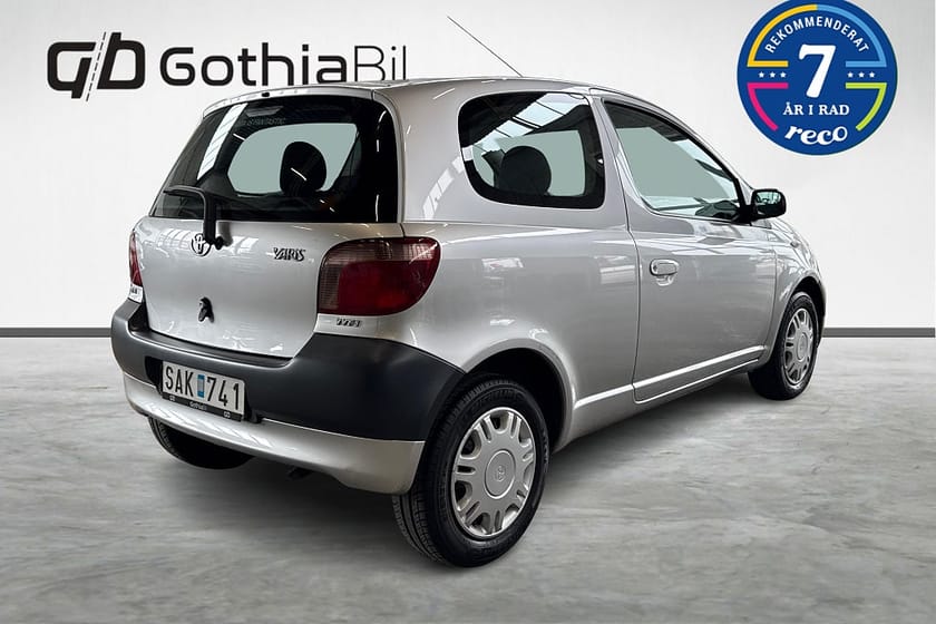 Bild 5 av Toyota Yaris 3-dörrar 1.0 VVT-i AC Endast en ägare och 8000 mil