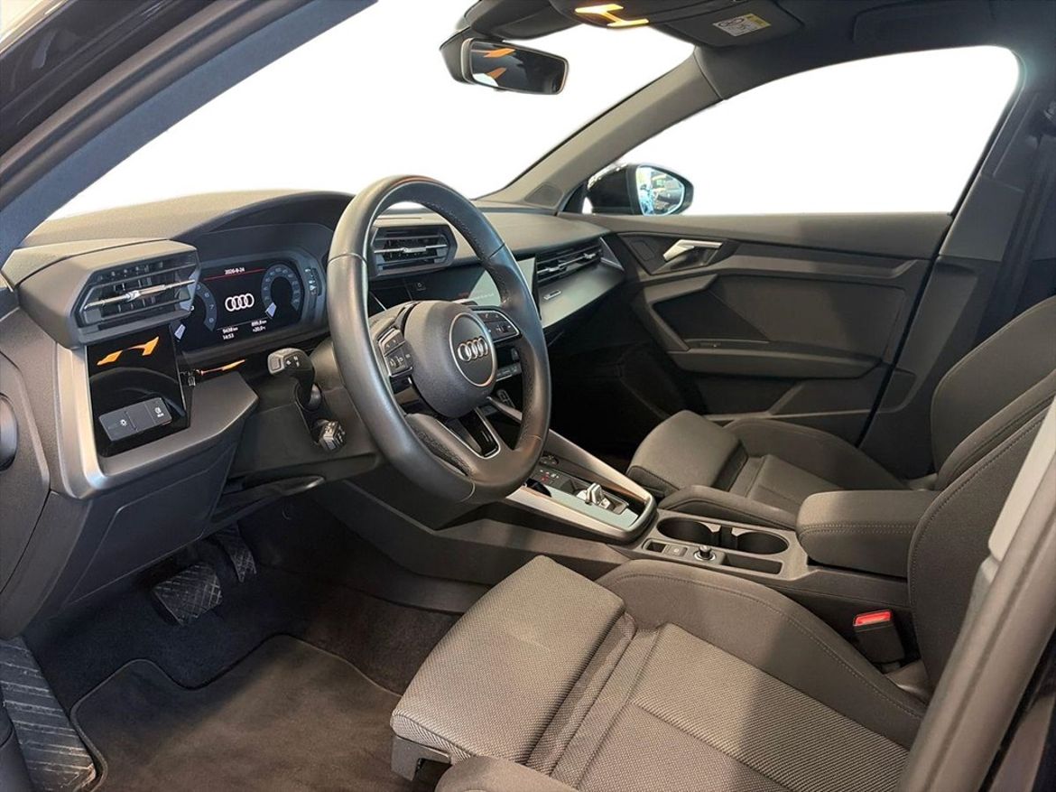 Audi Audi A3 Sportback 35 TFSI — bild 5