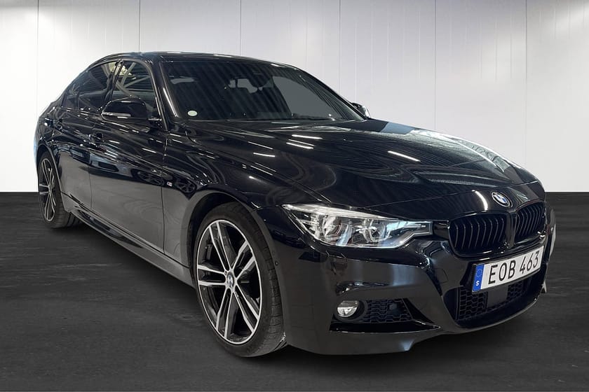 Bild 2 av BMW 330i xDrive Sedan M Sport Head up H/K Taklucka B-kam