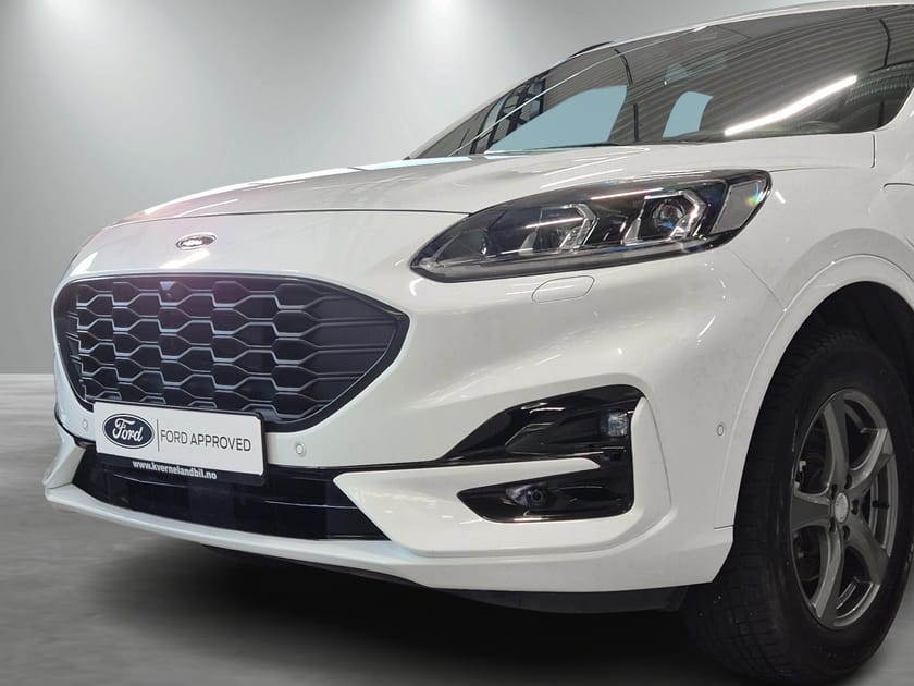 Bilde 2 av Ford Kuga Plug-In Hybrid 2,5l 225hk ST-Line ACC/Kamera ++