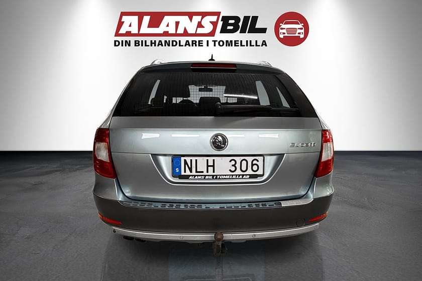 Bild 4 av Škoda Superb Kombi Skoda 2.0 TDI 4x4 Elegance Euro 5  0% RÄNTA