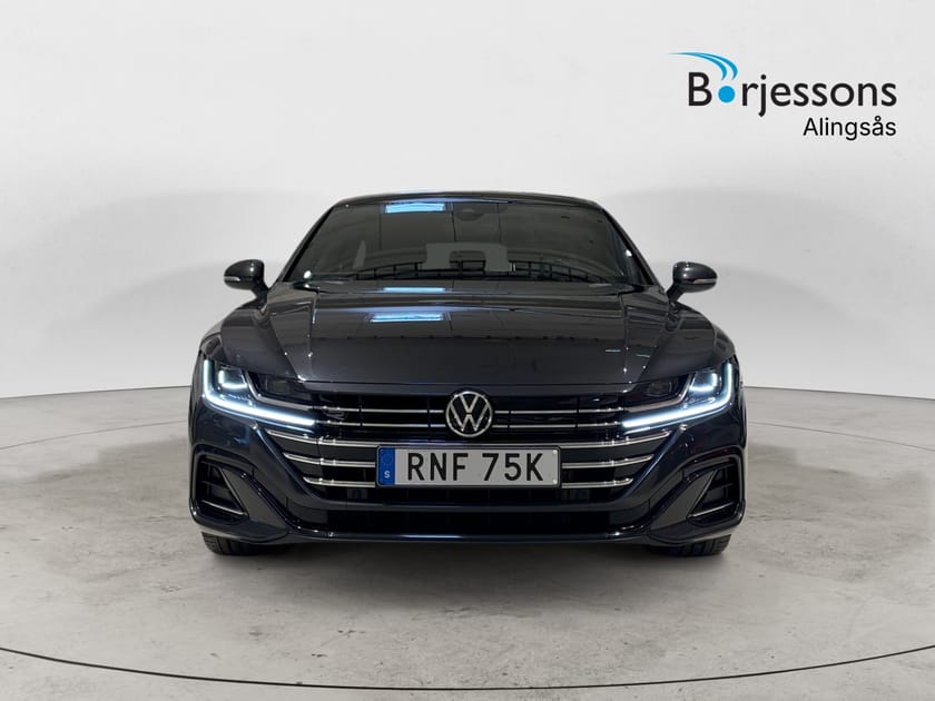 Bild 5 av Volkswagen Arteon eHybrid Shooting Brake SB R-Line Värmare/Drag/Matrix/Nav