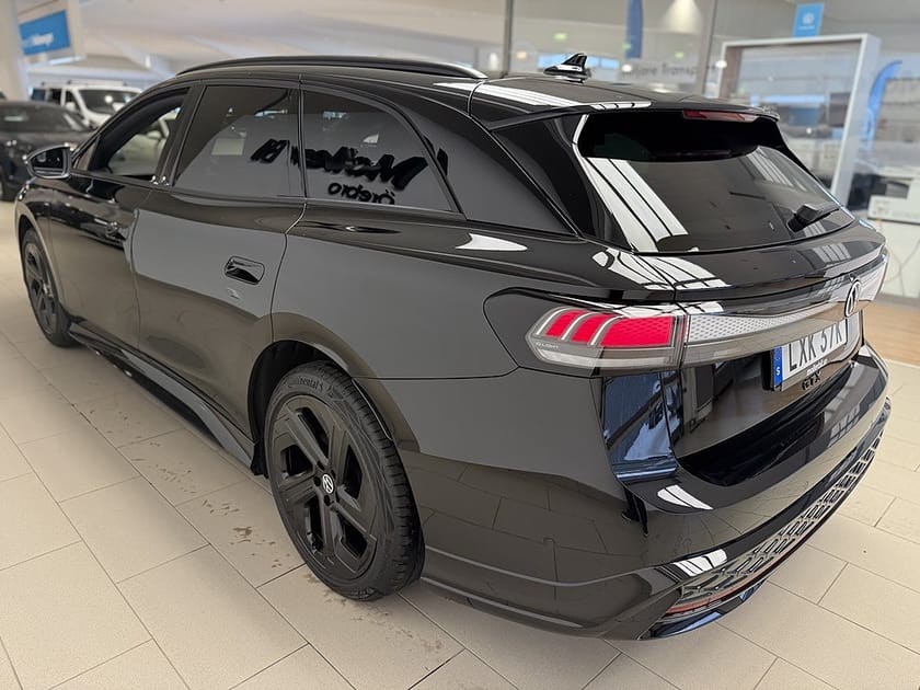 Bild 4 av Volkswagen ID.7 GTX Tourer 86 KWH BATTERI 340 HK 1 VXL