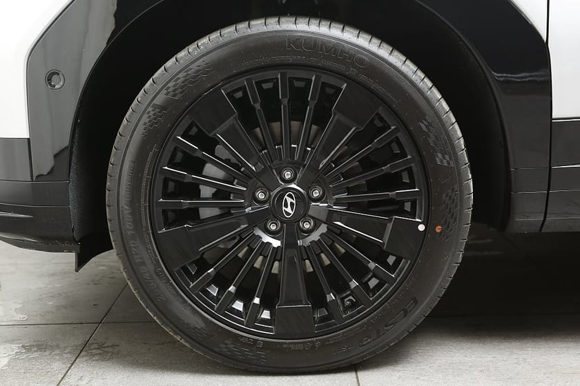 Bild 5 av Hyundai Santa Fe PHEV 4WD 288HK Calligraphy Line | Begränsad kampanj*
