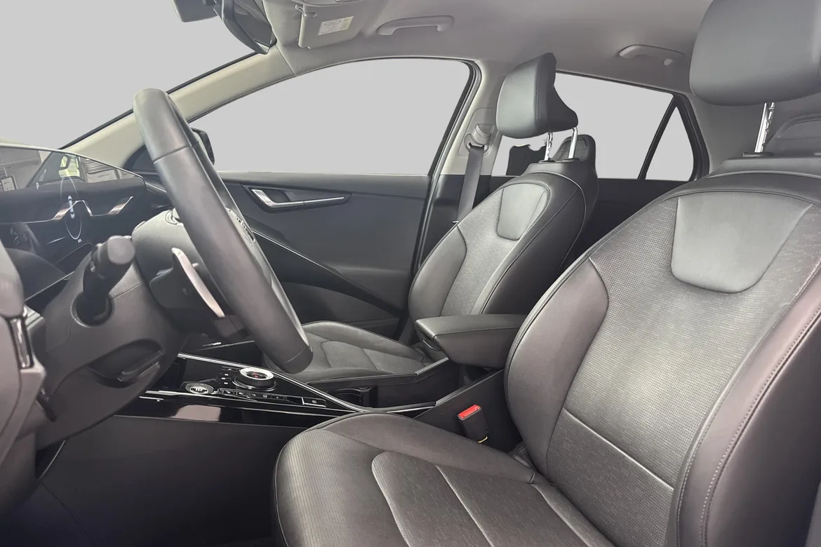 picture of a car