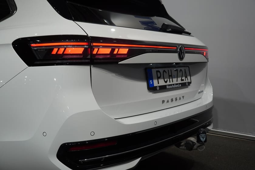 Bild 5 av Volkswagen Passat Variant eHybrid ELEGANCE 272 HK - PANO/DRAG/KAMERA MM!
