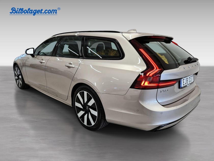 Bild 4 av Volvo V90 T6 Plus Dark Nordic Edition