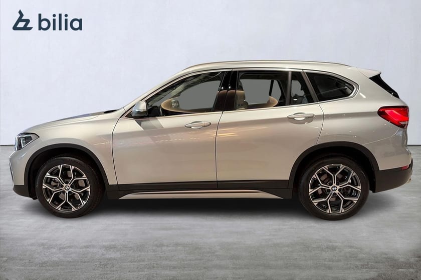 Bild 3 av BMW X1 sDrive20i Steptronic xLine/Head up/Navi/PDC