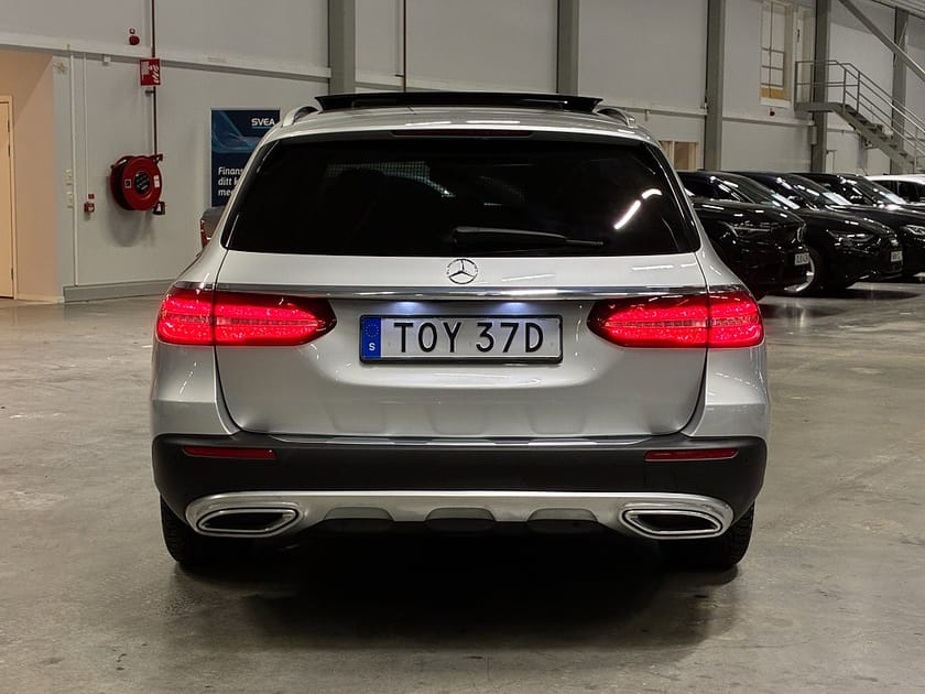 Bild 5 av Mercedes-Benz E 220 d 4MATIC All-Terrain 9G-Tronic | PANO | Burmester