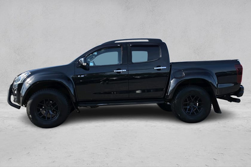 Bilde 2 av Isuzu D-Max Dobbelcab AT35/Artic Truck/Black Edition/H.feste/Dobbelcab/4x4++