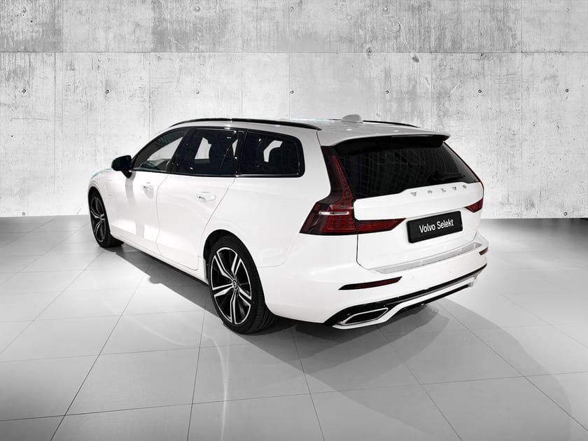 Bilde 3 av Volvo V60 2021 T6 Scandinavian edition | Skinn |