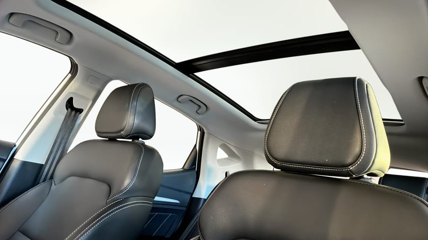 Bild 1 av MG ZS EV Luxury | 45kWh | Pano