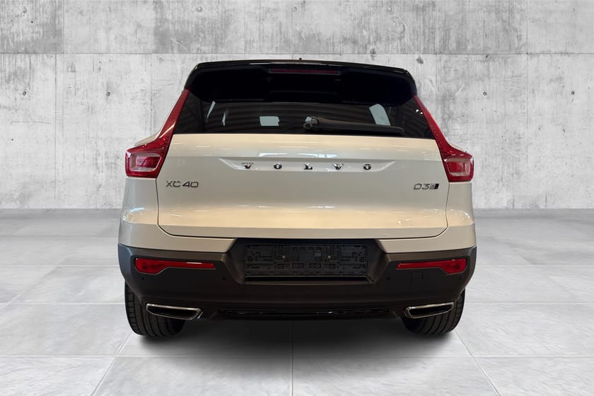 Bilde 4 av Volvo XC40 D3 AWD R-Design/Krok/ACC/360kam/Tek.pk PRO/VOC/20'''++