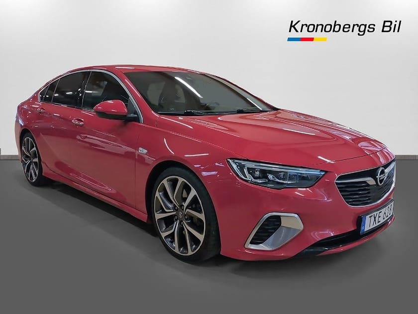 Bild 3 av Opel Insignia Grand Sport 2.0 CDTI 4x4 GSi *BOSE SOURROUND*