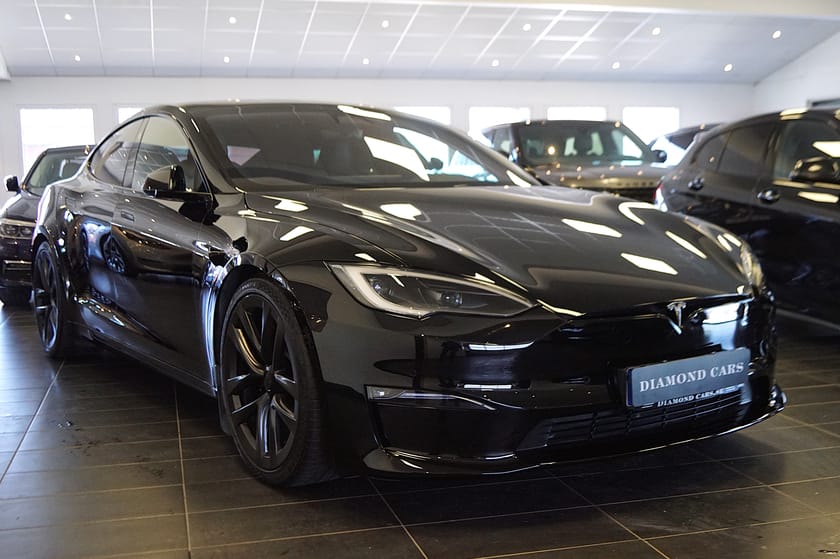 Bild 5 av Tesla Model S Plaid 1020hk\Pano\Drag\Yoke\MOMS\Vinterdäck