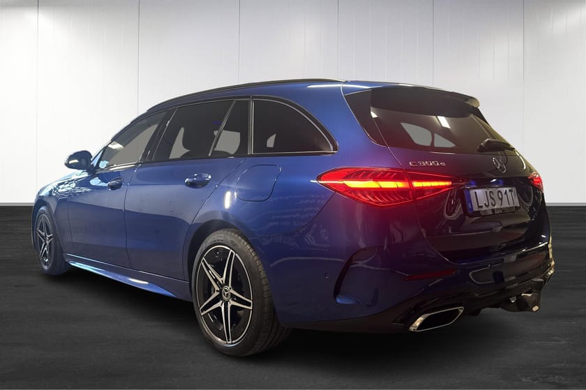 Bild 3 av Mercedes-Benz C 300 T e AMG Line, Dragkrok, Värmare