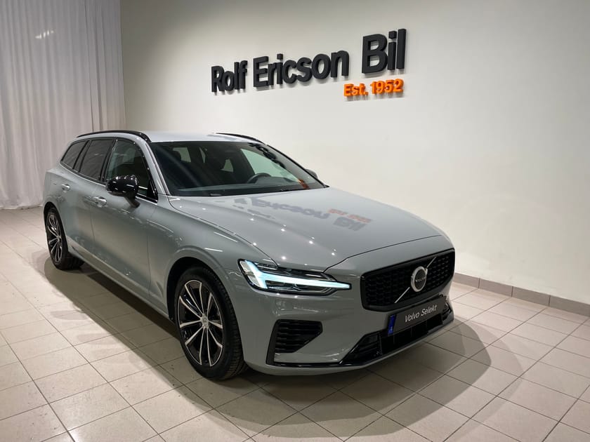 Bild 1 av Volvo V60 T6 Plus Dark Edition