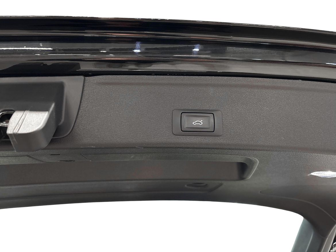 Audi A4 2019 - miniatyr 12