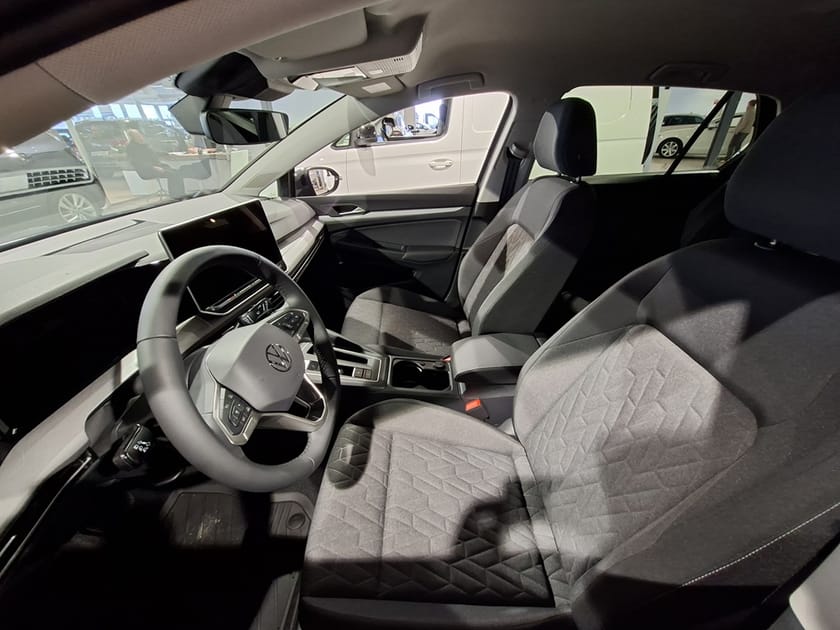 Bild 3 av Volkswagen Golf LIFE 1,5 ETSI 150 HK DSG7