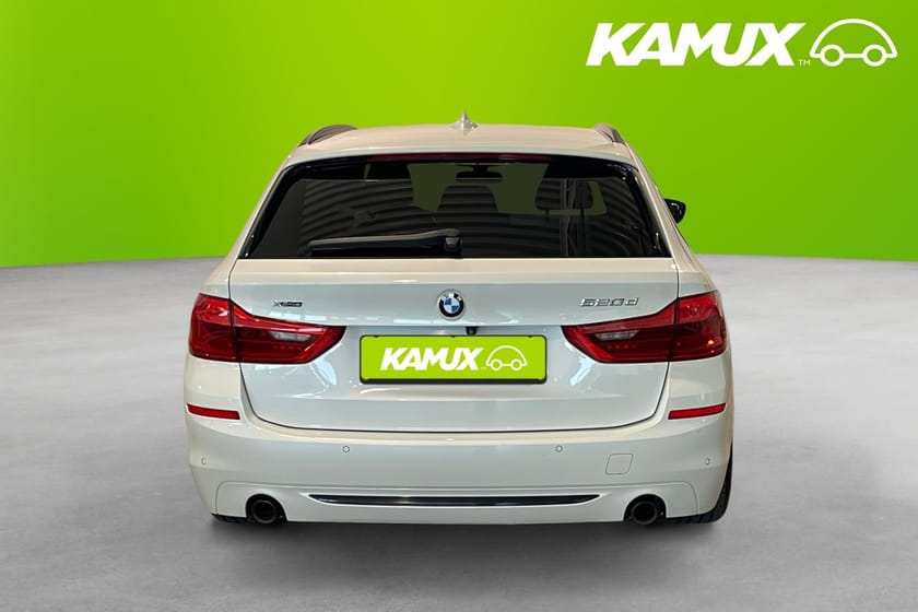 Bild 5 av BMW 520d xDrive Touring Sport line Backkamera Navi Drag 190hk