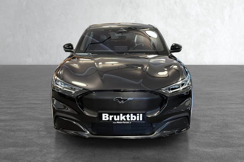 Bilde 2 av Ford Mustang Mach-E Standard Range AWD -ACC-PANORAMATAK-B&O LYD-SKINN-FIN KM-