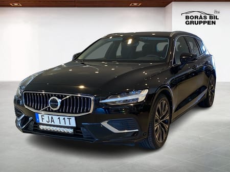 Volvo V60 Recharge T6 Core Edition - Drag!