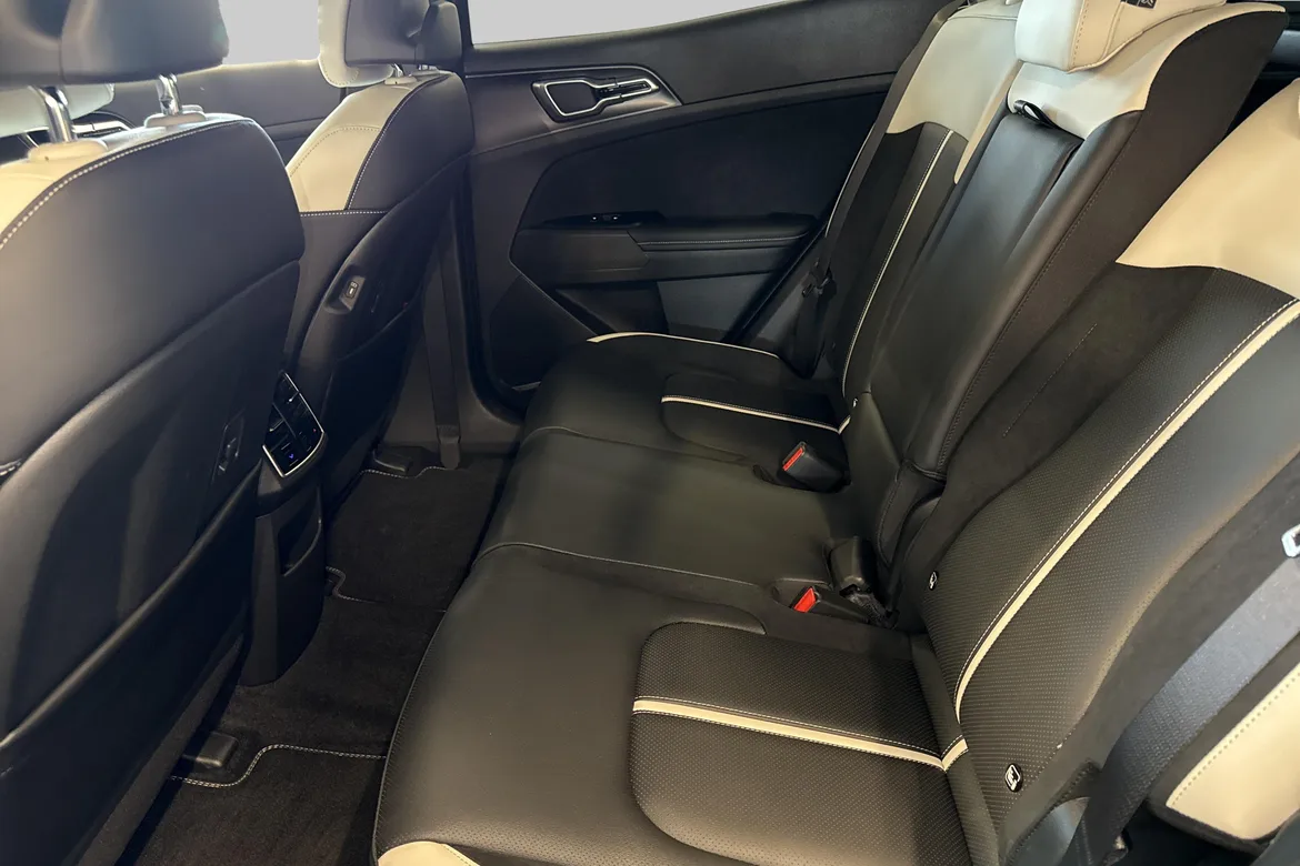 picture of a car