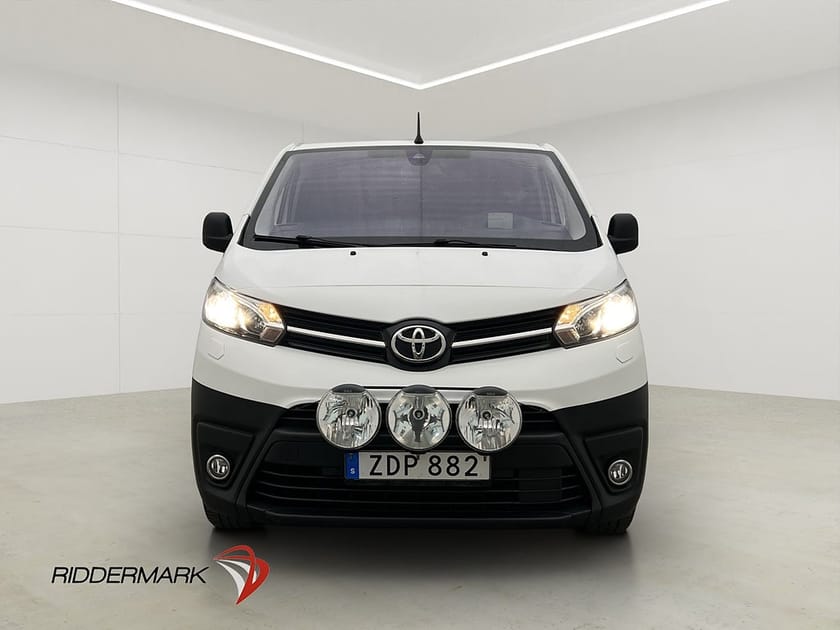 Bild 5 av Toyota Proace L2 Ny-Kamrem Värm PDC Drag HUD 2xDörr Moms