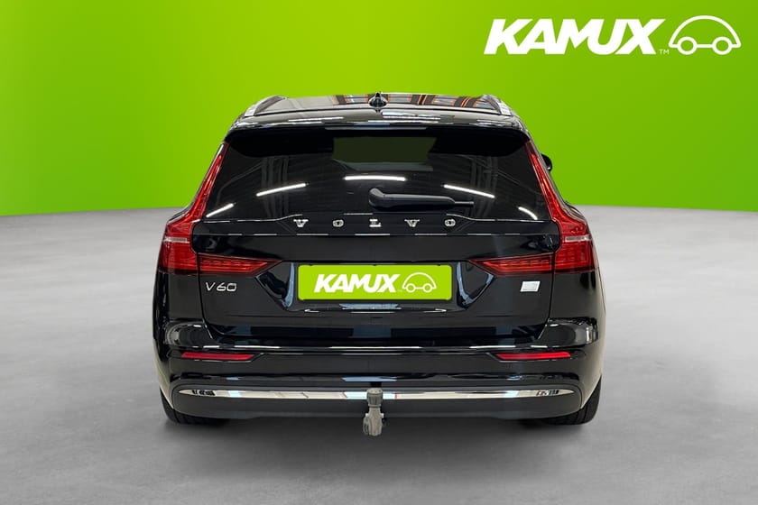 Bild 5 av Volvo V60 Recharge T6 AWD Core  Backkamera Drag Navi Carplay Moms