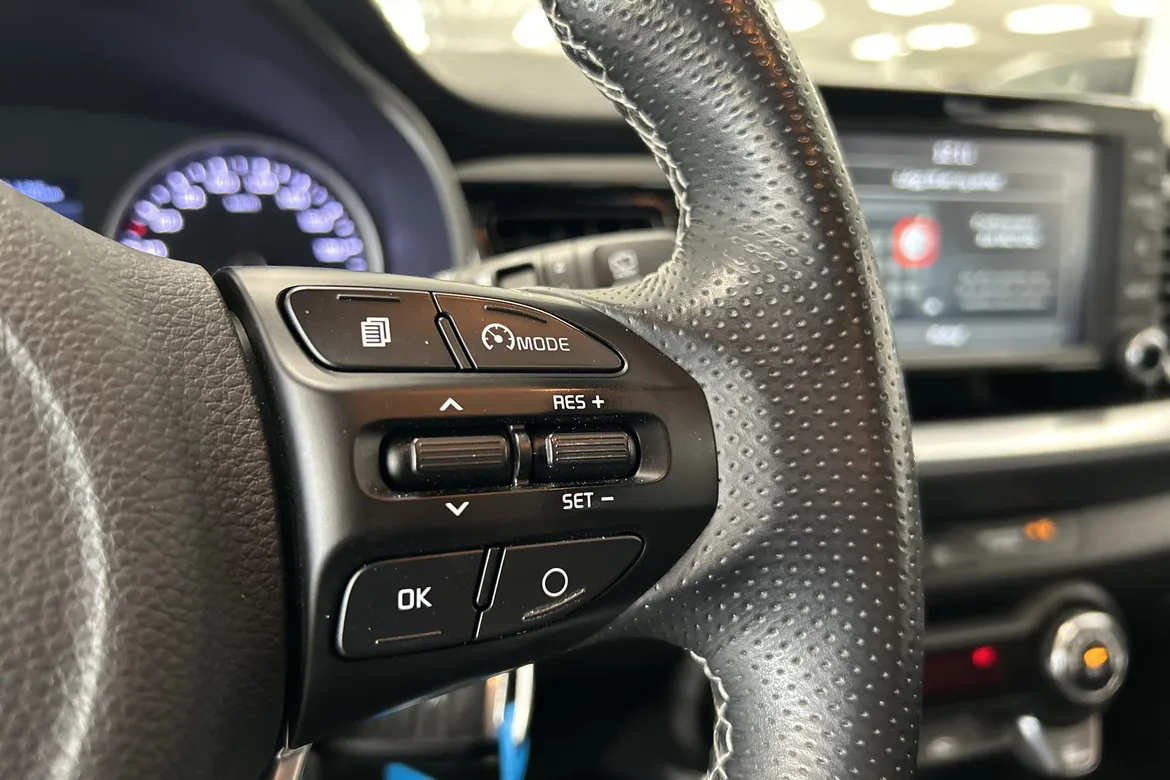 picture of a car