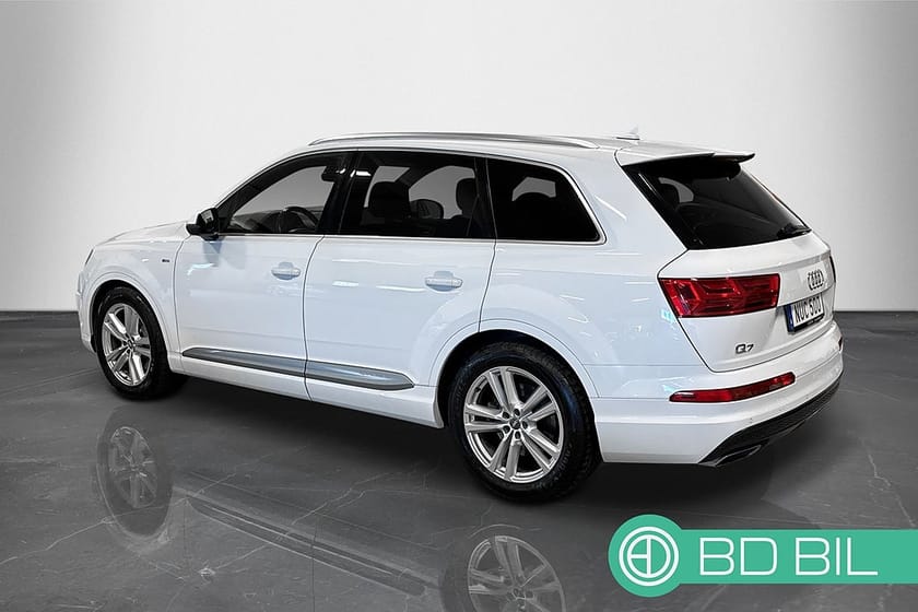 Bild 4 av Audi Q7 3.0 TDI 272HK S-LINE 7-SITS VÄRMARE COCKPIT BOSE LUFT