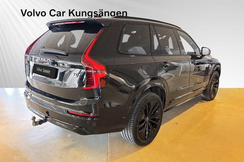 Bild 5 av Volvo XC90 T8 Ultra Black Edition 21" Luftfjädring Pano Massage Bowers Drag Selekt