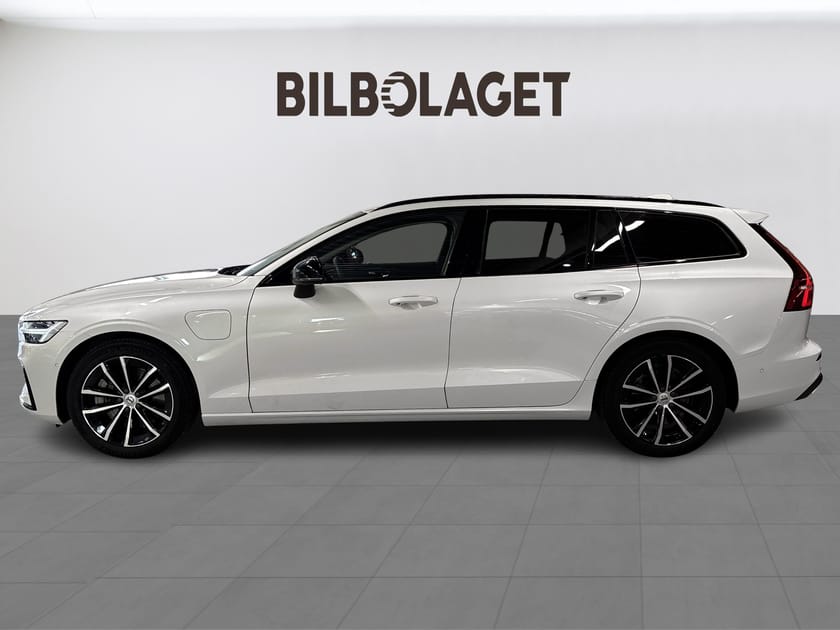 Bild 2 av Volvo V60 Recharge T8 Plus Dark 360 H/K Panorama
