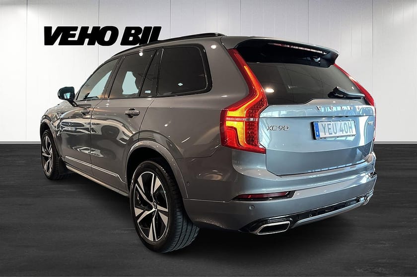 Bild 4 av Volvo XC90 T5 AWD R-Design Panorama Harman Kardon 7-säten