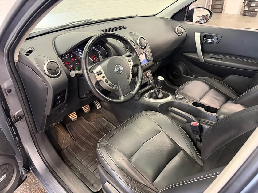 Bild 5 av Nissan Qashqai+2 2.0 dCi 4x4 | 7-sits | Drag | Panorama | Bose | NyBes