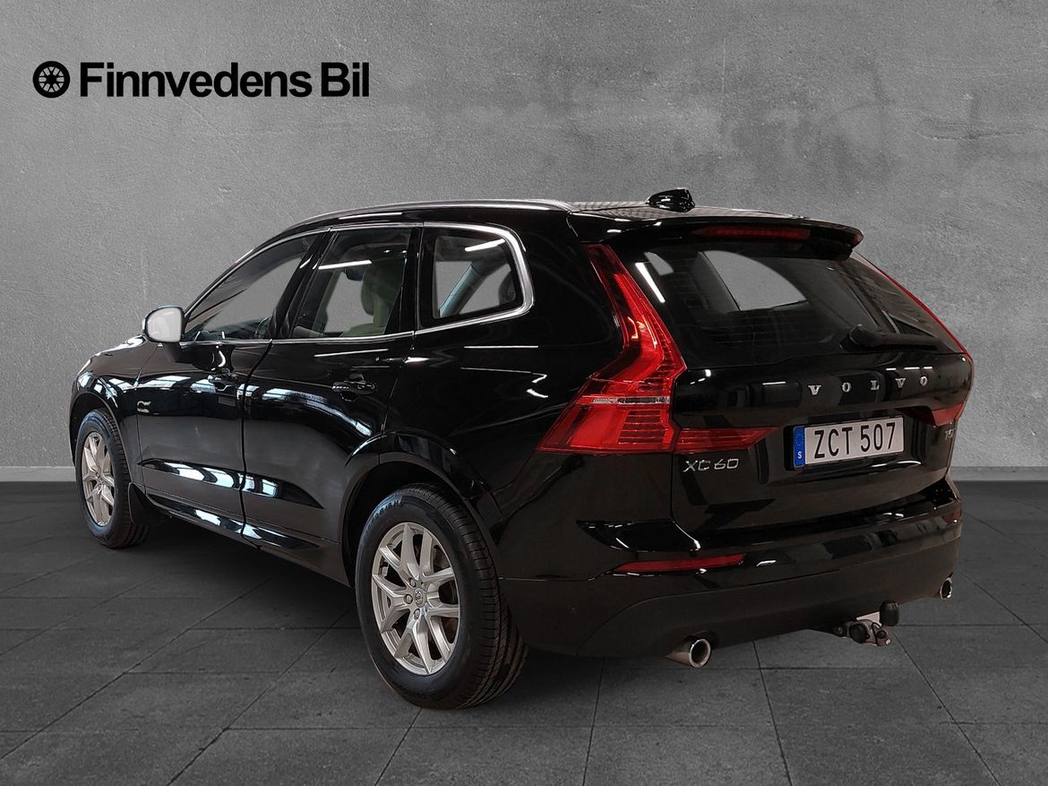 Volvo XC60 2018 - miniatyr 3