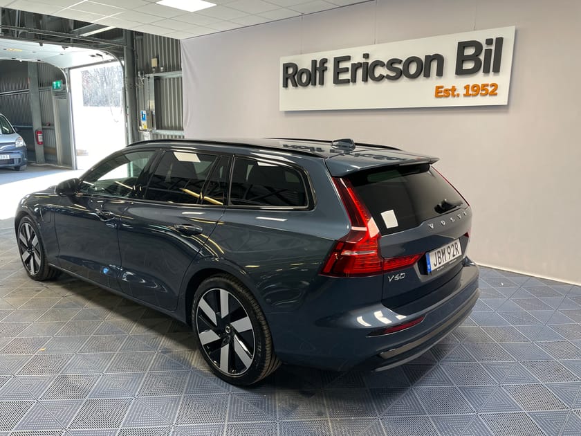 Bild 3 av Volvo V60 T6 Plus Dark Nordic Edition